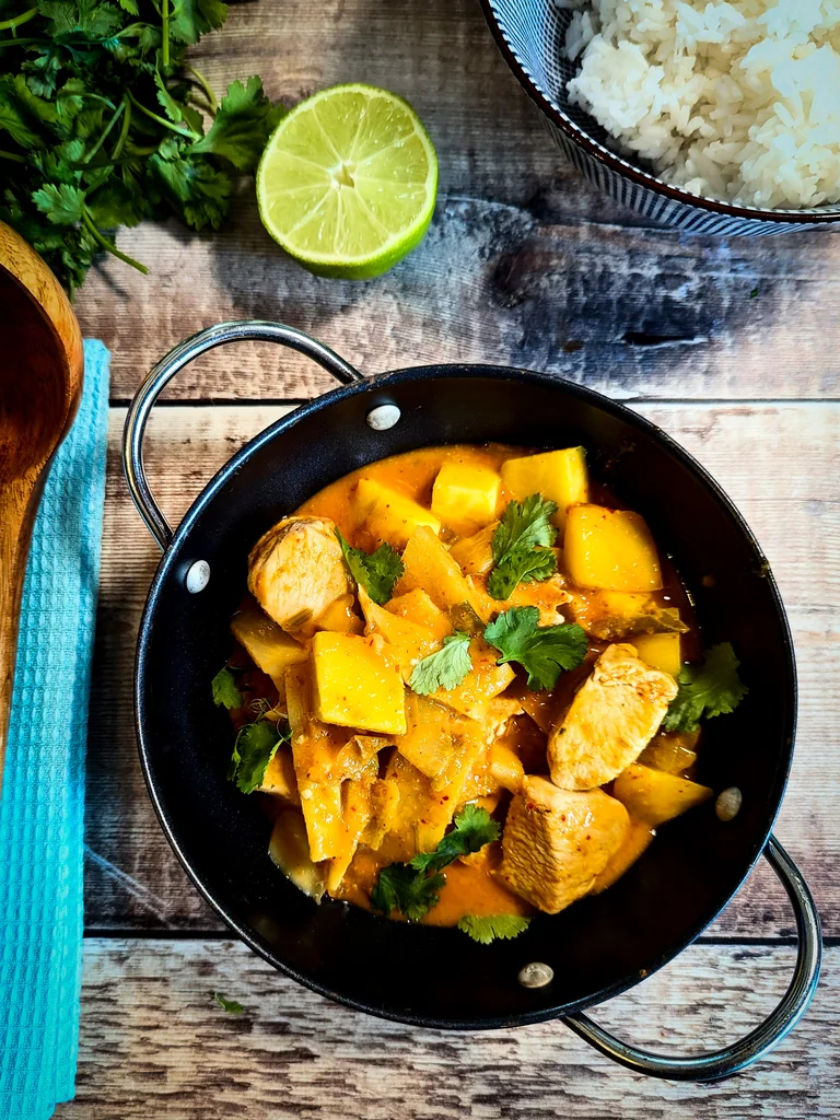 Chicken & Mango Thai Red Curry