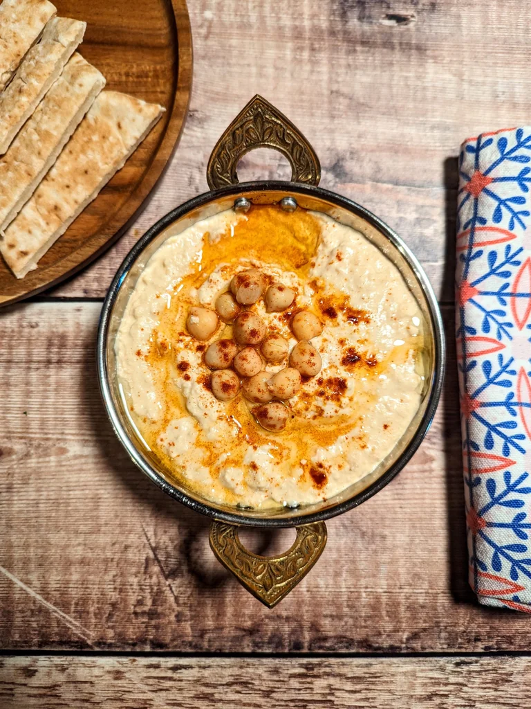 Creamy Homemade Hummus