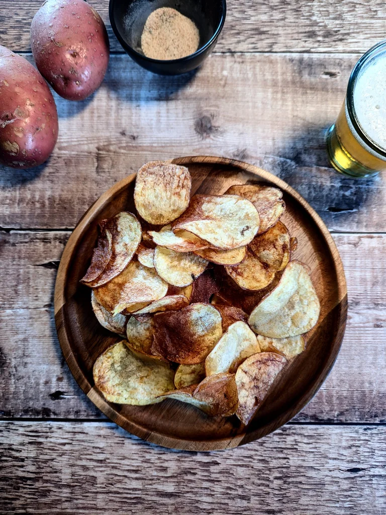 Homemade Crisps with Salt, Black Pepper & Paprika