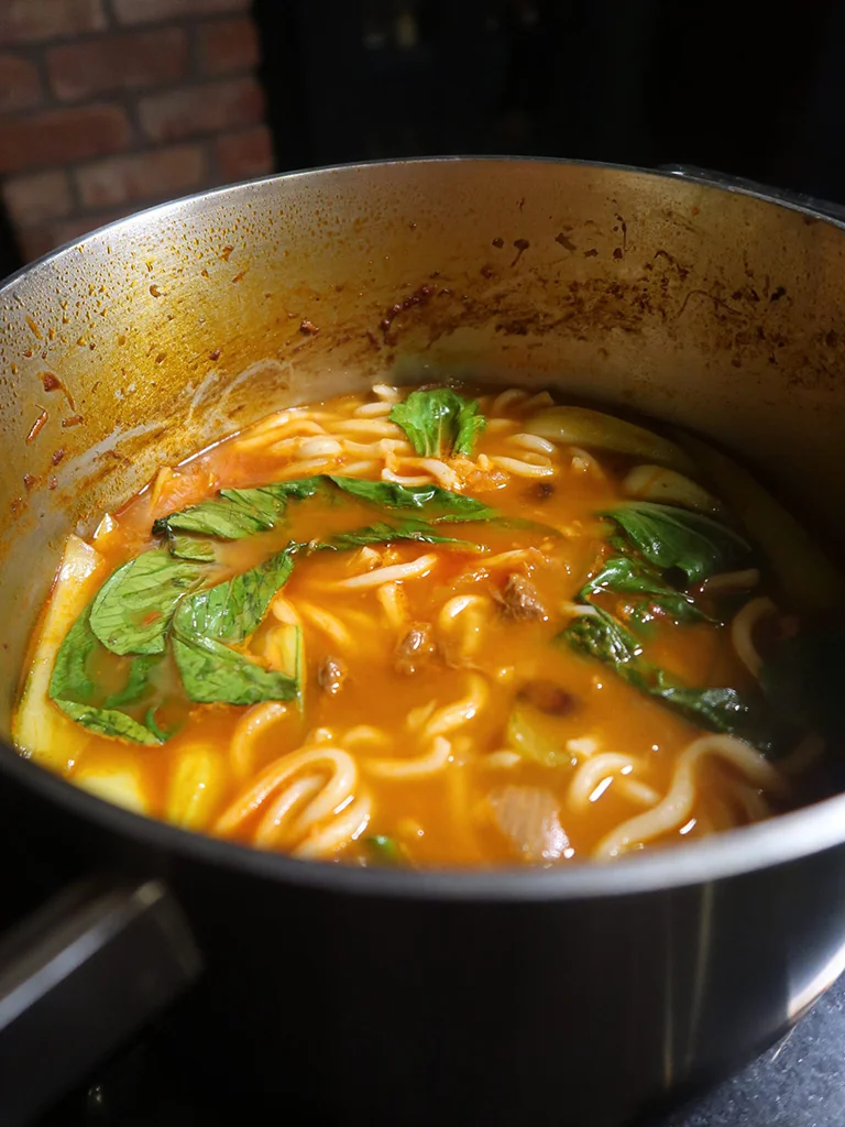 Korean Style Beef Noodle Soup