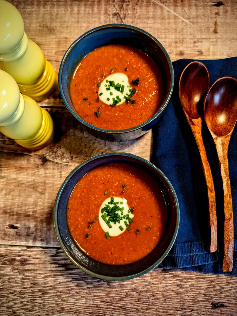 Roasted Red Pepper and Chickpea Soup
